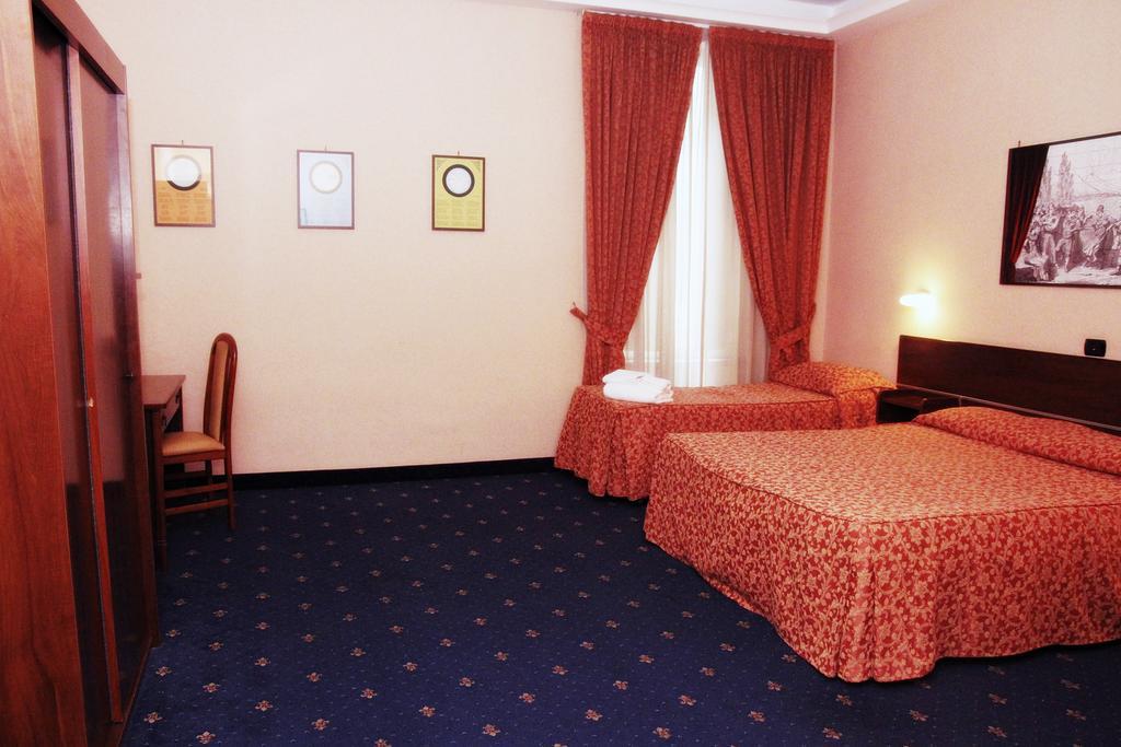 Hotel Luna Rossa Napoli Exterior foto